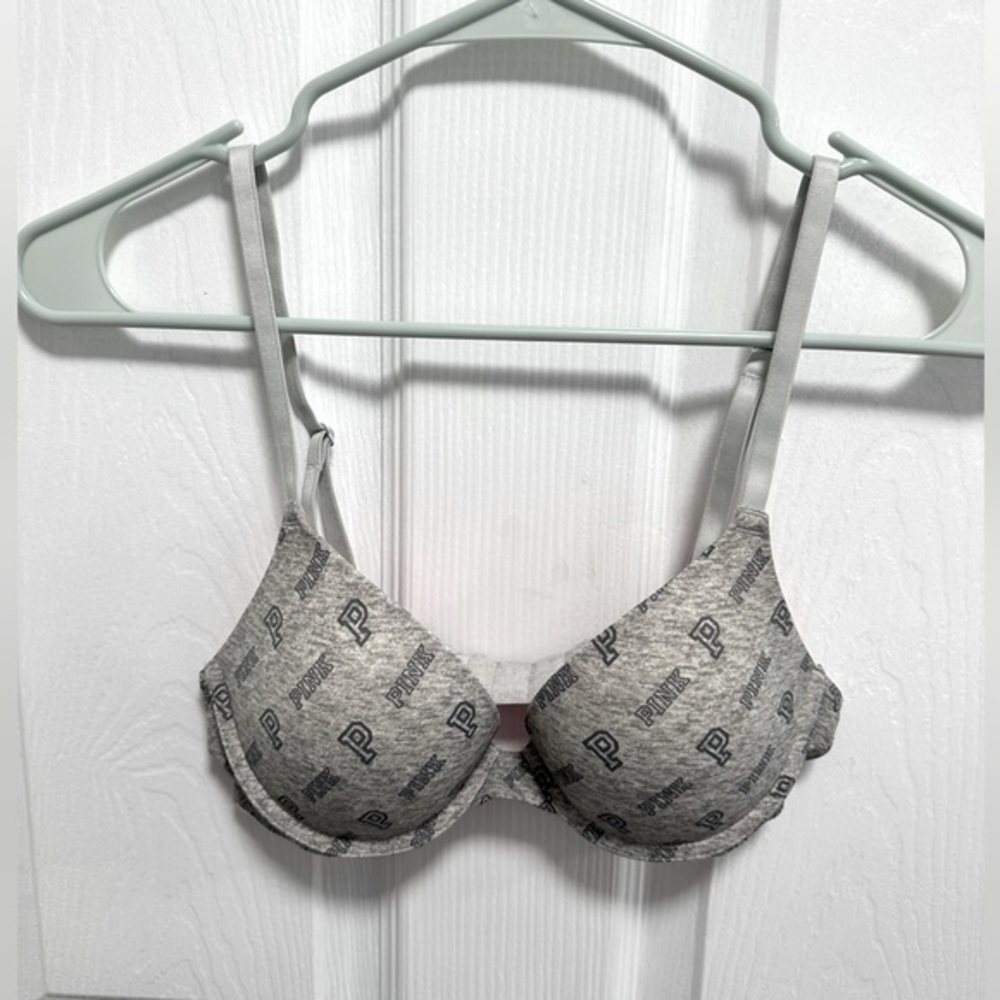 Victoria Secret PINK push up bra 34A